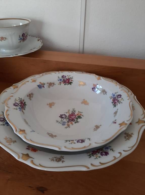 Set di piatti: Sehr schönes Reichenbacher Tafelservice – Usato da Rheineck venduto da Solduno60 4