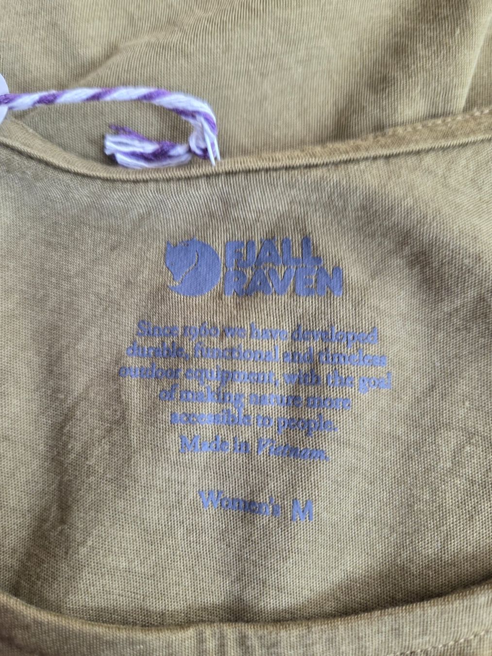Fjällräven Top: Fjällräven Tanktop - M – Usato da Bern venduto da -Aniko- 3