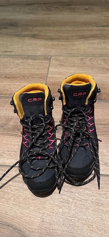 Scarpe per ragazzi: Bottines enfant 37 – Usato da Vionnaz venduto da ric_9nvy