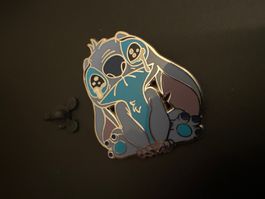 Pin Stitch Disney Pin Trading