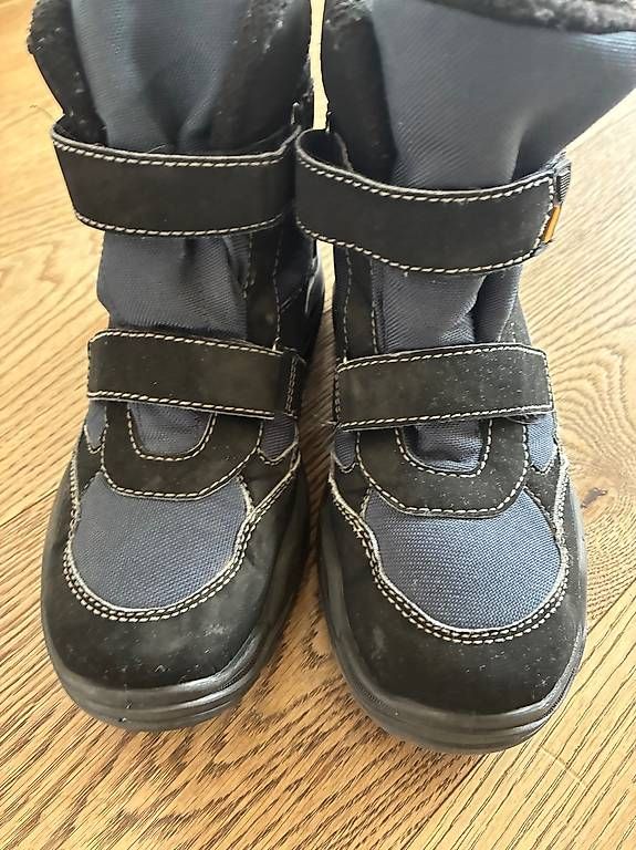 Schuhe für Jungen: Herbst-/Winterschuh Gr. 35/36 – Gebraucht aus Winterthur von Rawille