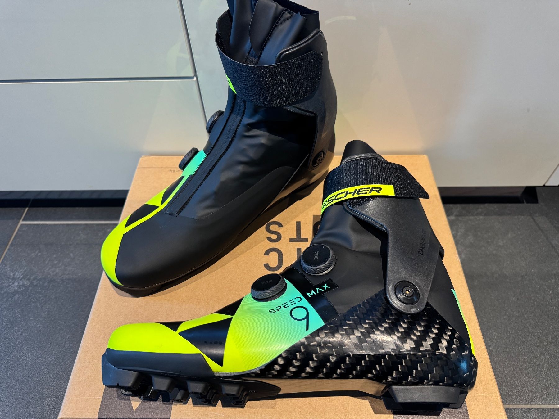 Fischer Speedmax 9 Skate RL Boa 44 / 43.5 Schuhe Skating (Neu und