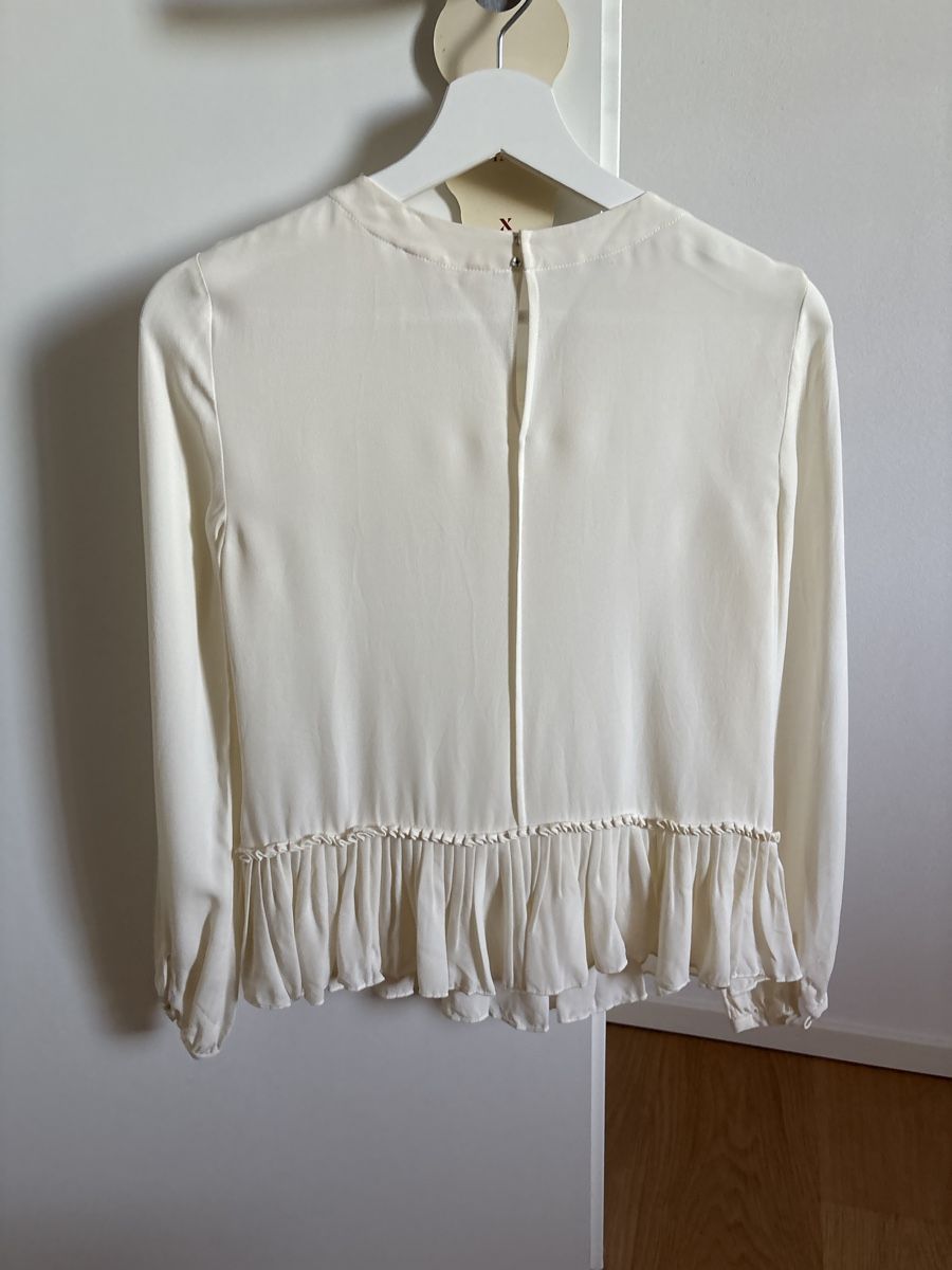 Blusen: Off-White Ruffle Blouse - 100% Seide – Neu (gemäss Beschreibung) aus Oberhasli von ani_97f7 2