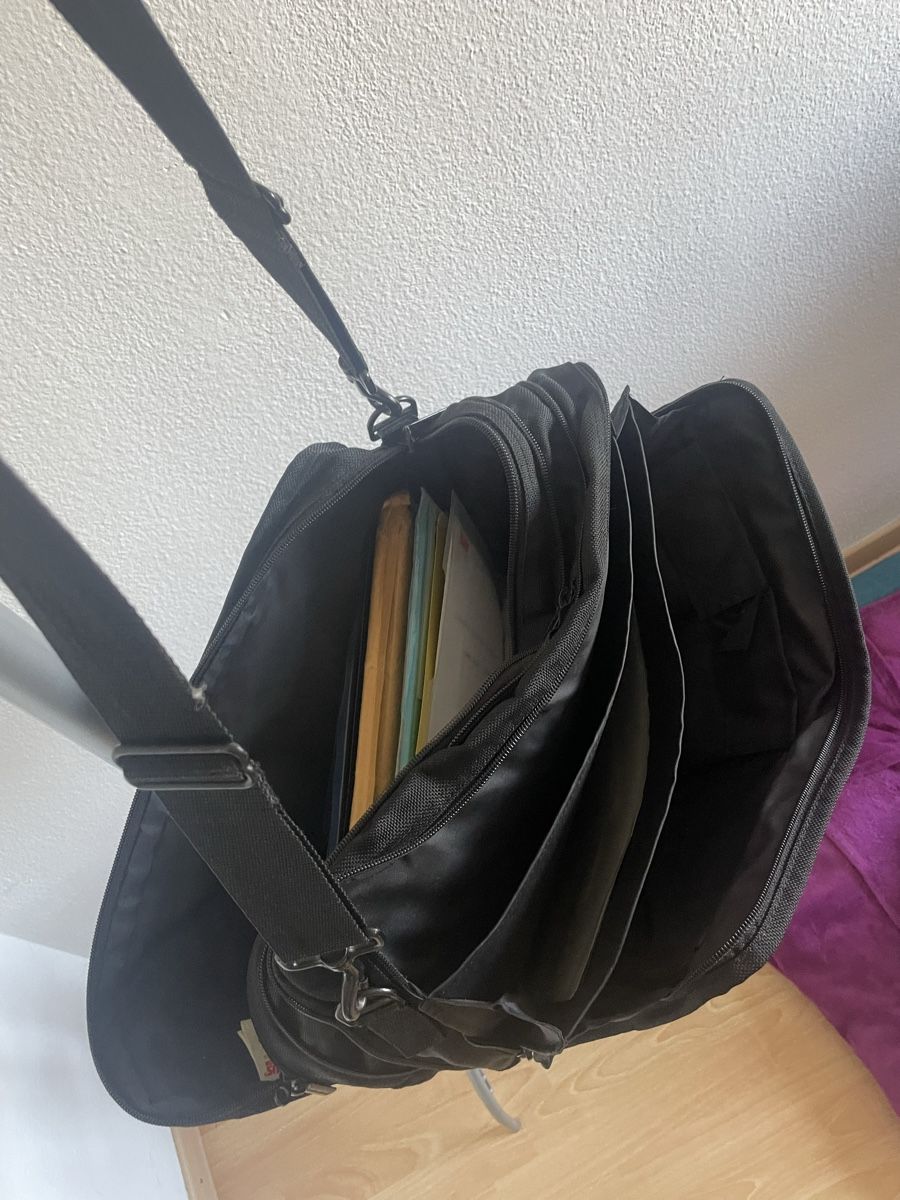Valigie & Borse: Laptop-Projekt-Tasche – Usato da Kreuzlingen venduto da Albert0013 3
