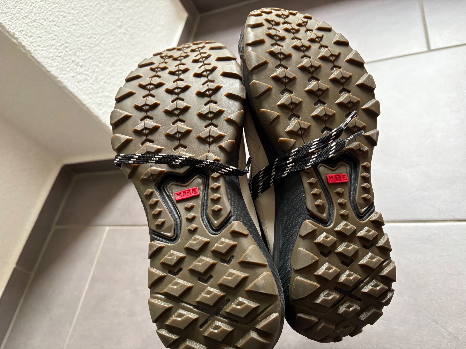 Vans Scarpe da uomo: Vans MTE // wasserfeste Schuhe // 38 – Nuovo (secondo la descrizione) da Brittnau venduto da Arves 5