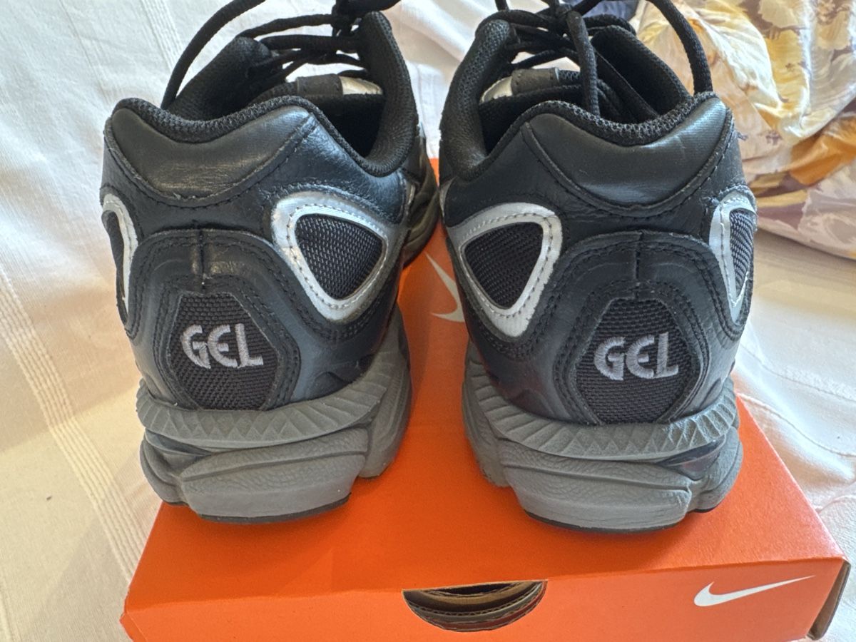 Asics Herrenschuhe: Asics Gel Kayano  – Gebraucht aus Mönchaltorf von osi_t7tl 2