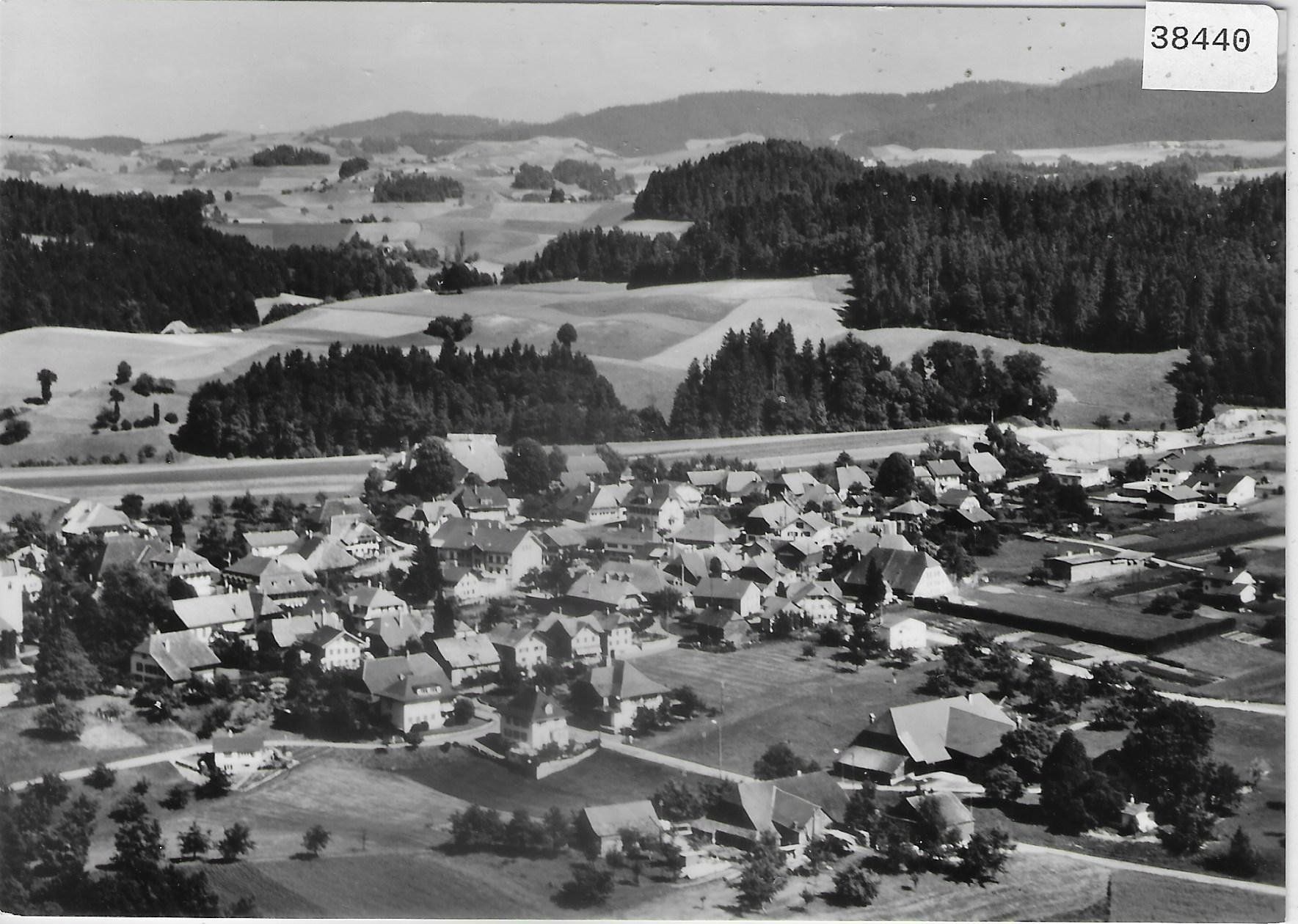 Cartoline postali: Flugaufnahme Dürrenroth BE – Usato da Ettingen venduto da Kartenplanet
