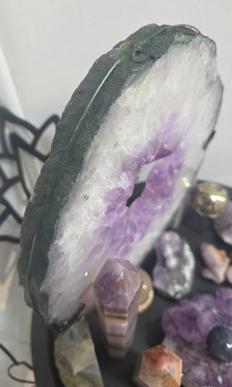 Minerali & Pietre curative: Amethyst Portal 4.3kg – Nuovo e nell'imballaggio originale da Matzingen venduto da Shay_Crystalz 4