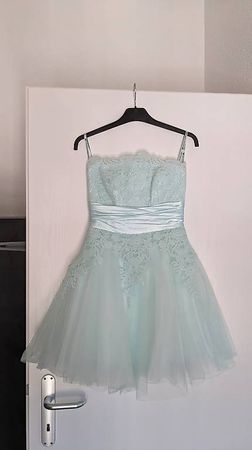 Chi chi london petite, Cocktailkleid Gr. 36
