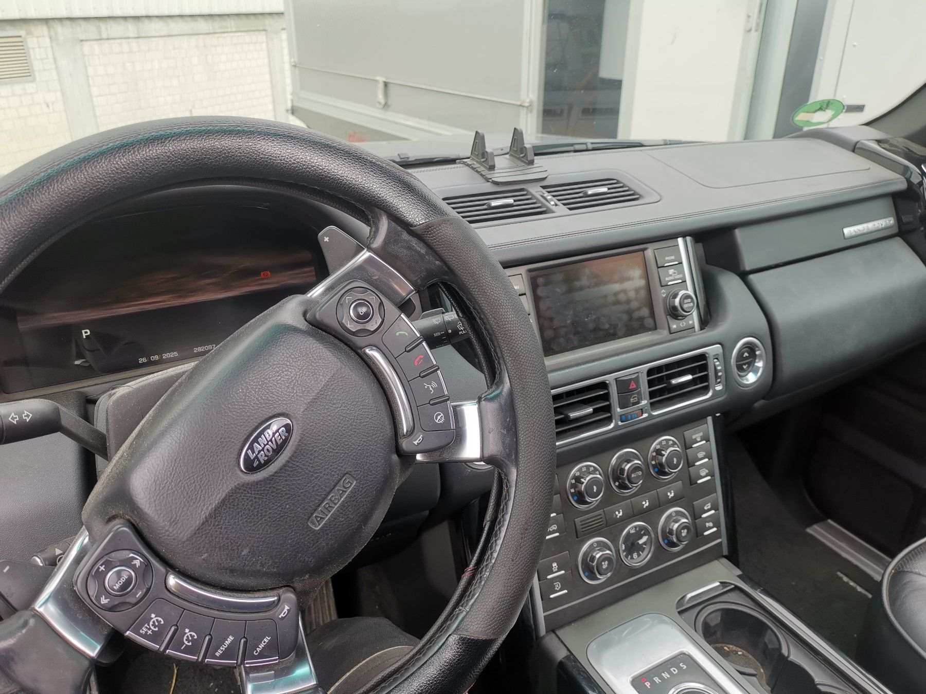 Land Rover Automobili: Range Rover TDV8 4.4 lt Occasion – Usato da Walzenhausen venduto da Trailer-Pool 4