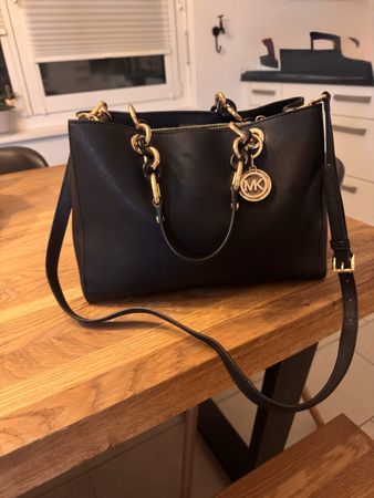 Michael Kors Tasche schwarz - guter Zustand