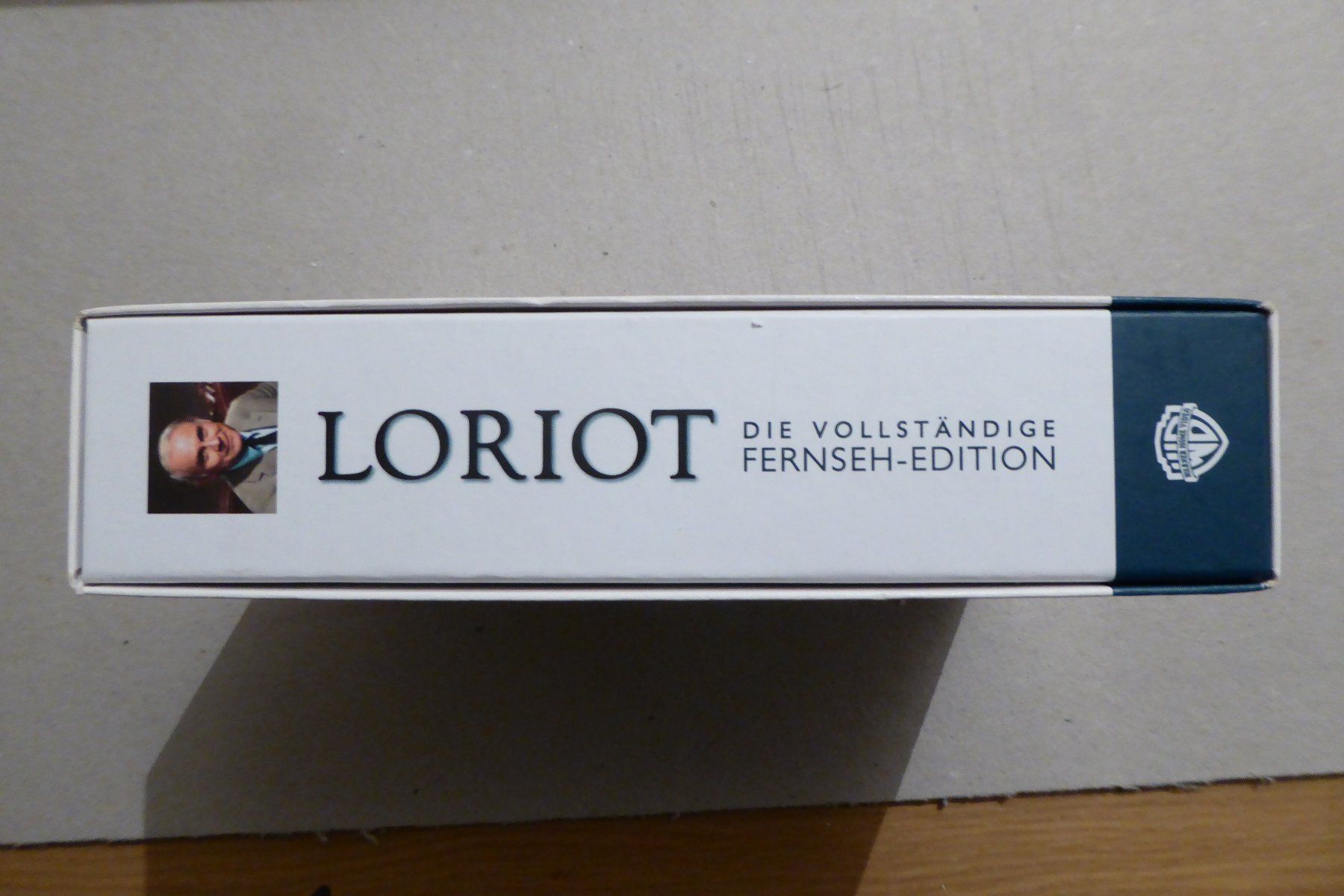 Tutti i DVDs: DVD Loriot vollständige Fernseh Edition – Usato da Allschwil venduto da Summelsarium 3