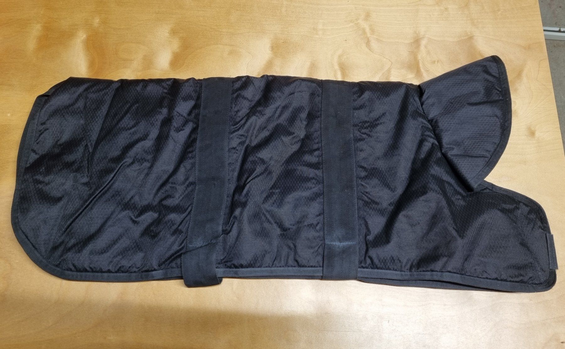 Abbigliamento: Hunde-Mantel 26'' / 65cm schwarz – Usato da Basadingen venduto da tot_59zf