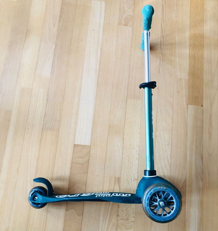 Mini Micro Deluxe Eco in Grün (recycelter Meeresplastik) 3