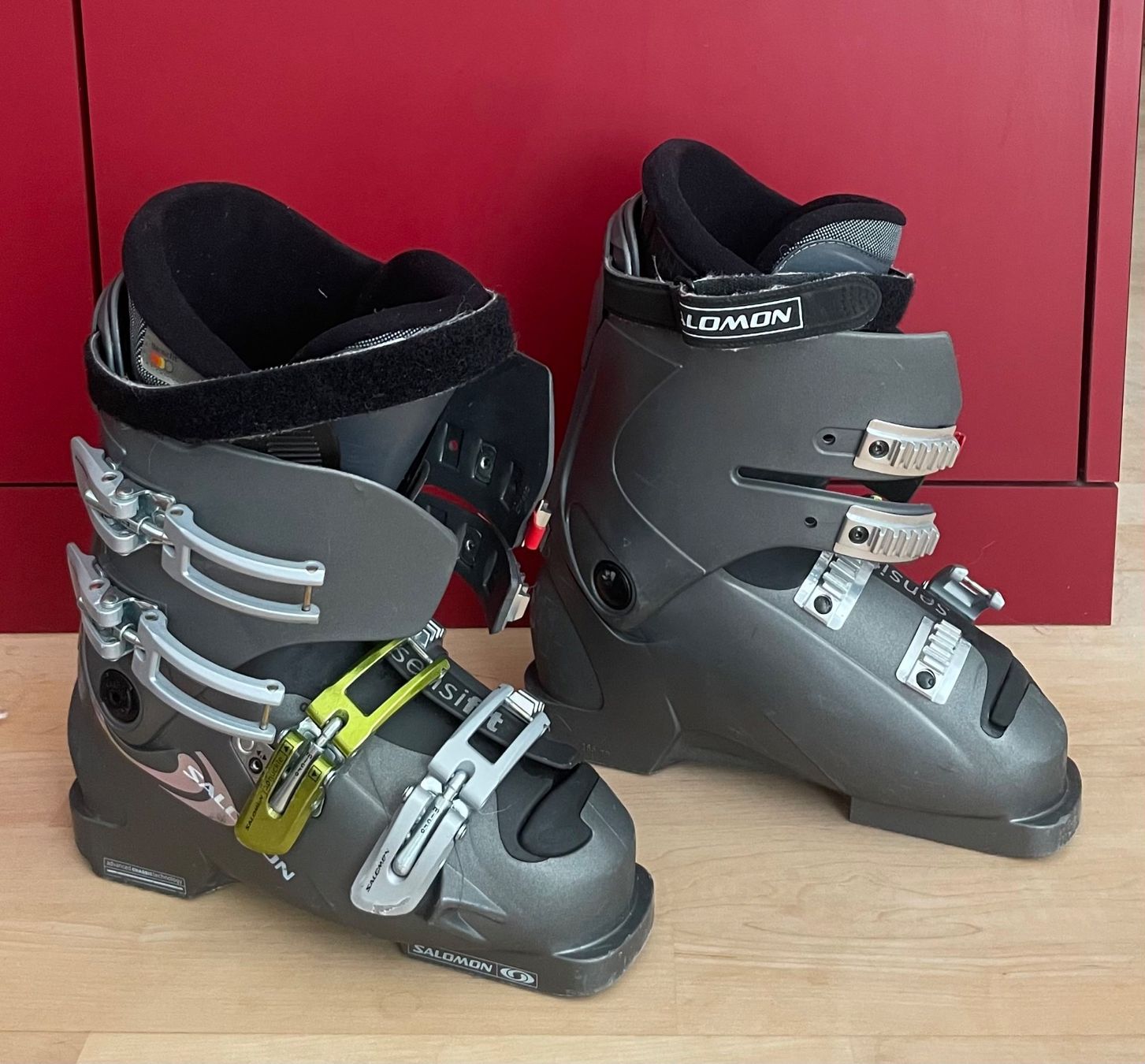Salomon Scarpe da uomo: Salomon Skischuhe 24.5 – Usato da Baden venduto da lor_hk6j