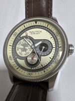 Montre Nautica mouvement quartz WR 100M bon état