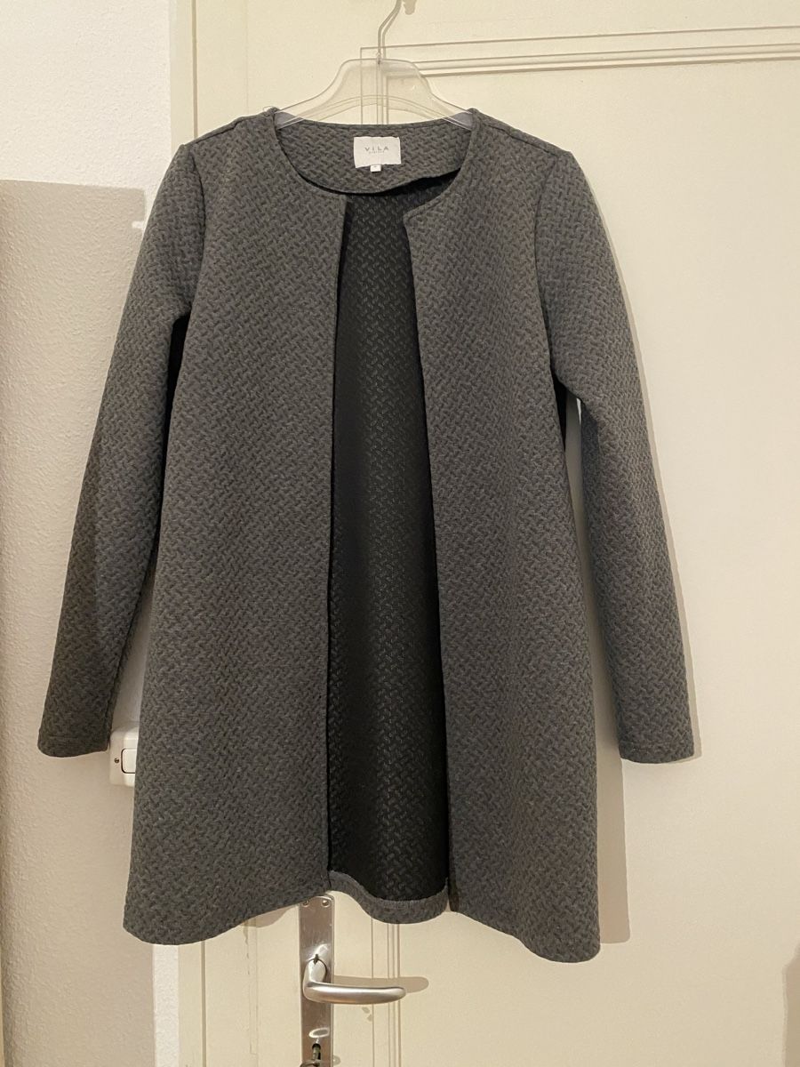 Vila Giacche: Veste – Nuovo (secondo la descrizione) da Fribourg venduto da SimoneA13