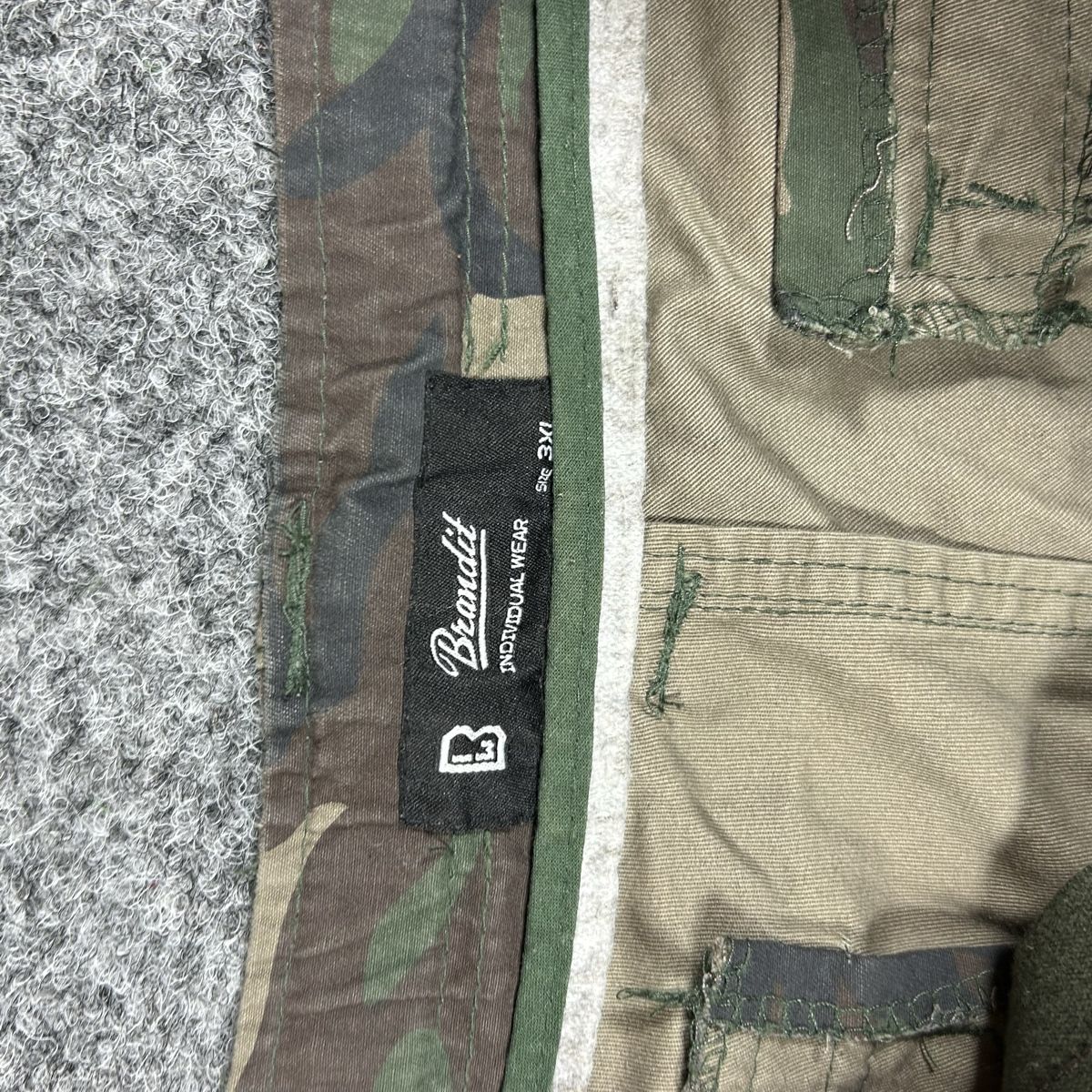 Pantaloni: Camo Pants cargo 3XL – Usato da La Sagne NE venduto da Matlasape 4