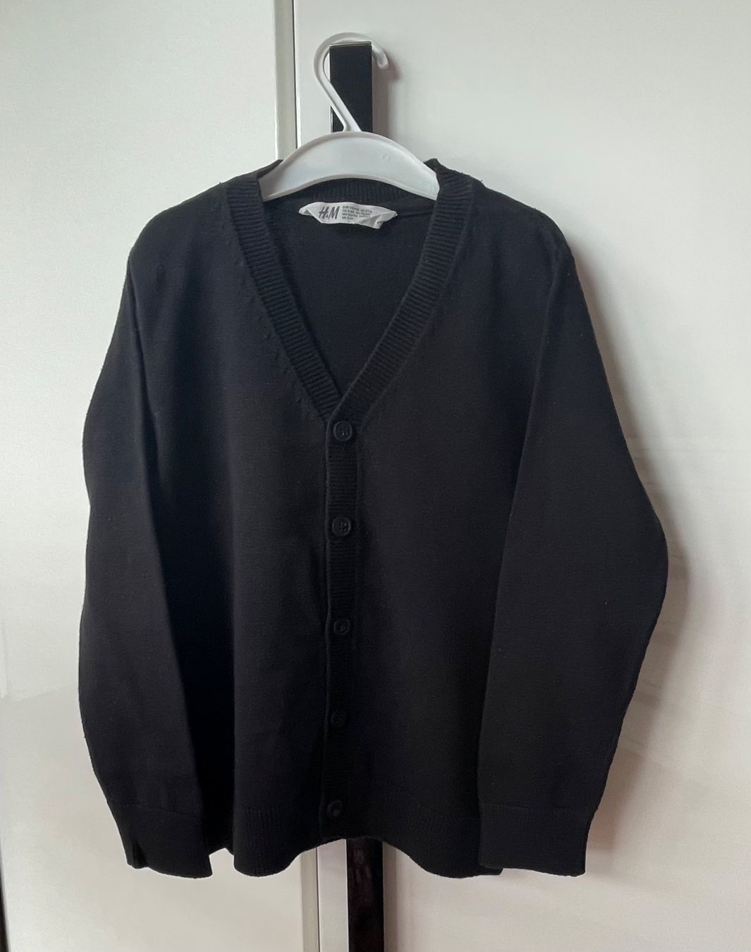 H&M Maglioni & Felpe: Cardigan in cotone H&M – Usato da Castel San Pietro venduto da Moregi