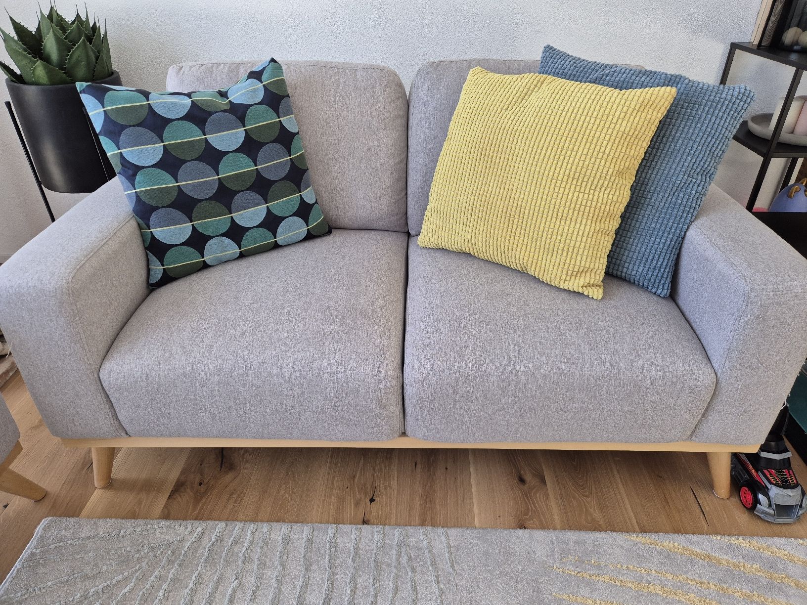 Divani: Sofa Set hellgrau 2-teilig mit Gebrauchsspuren stoff – Usato da Herisau venduto da Palmi 2