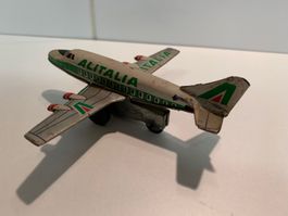 Alitalia Flugzeug Japan Friktion 73