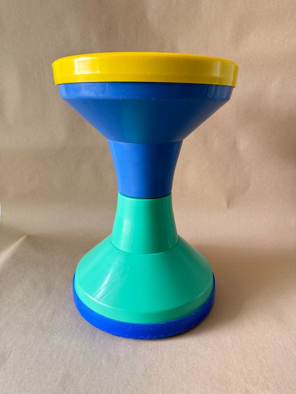 Hocker: Vintage Tulip Hocker – Gebraucht aus Bern von vintagedrop.ch