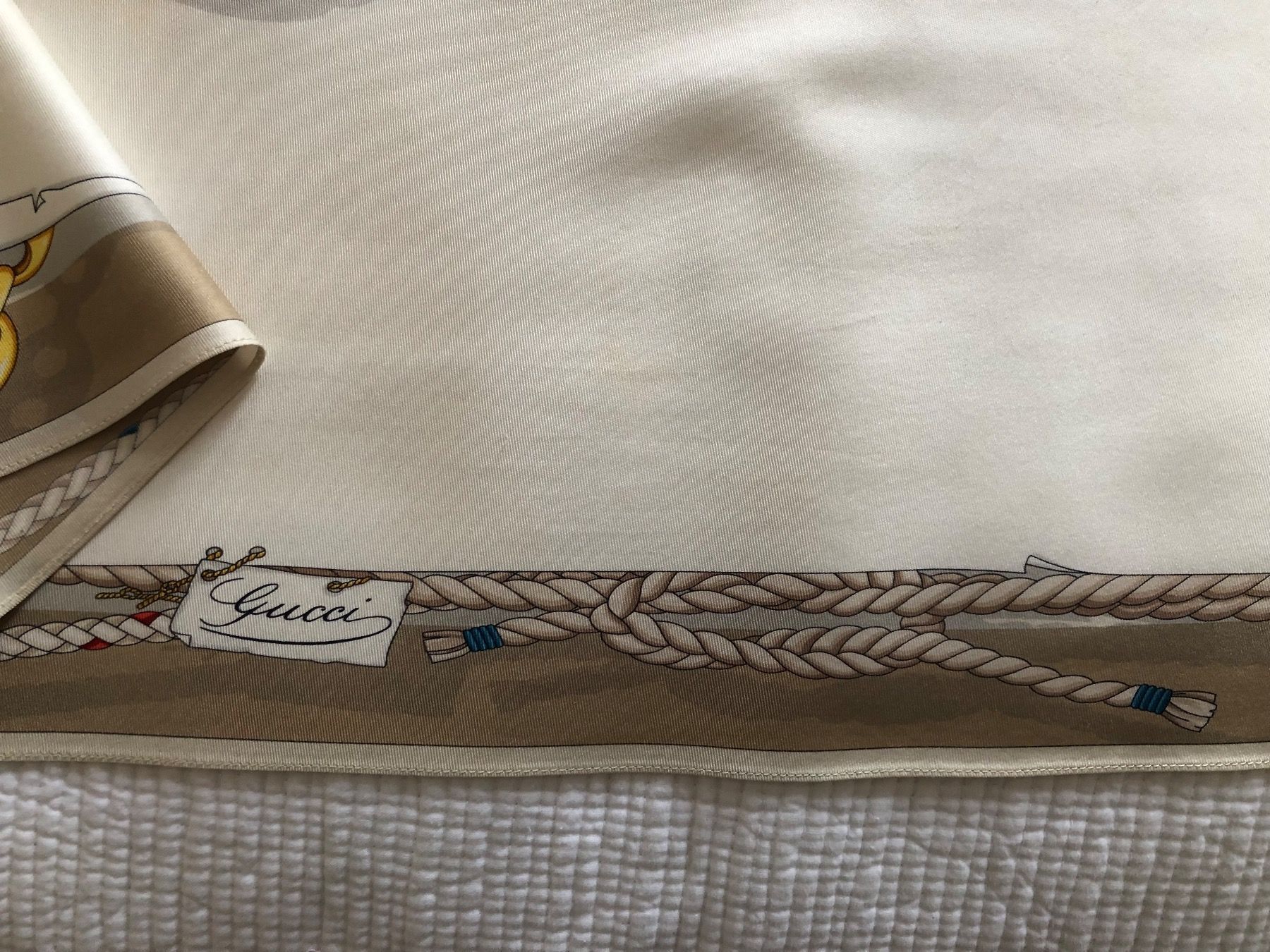 Gucci Tops: Silk GUCCI top – Neu (gemäss Beschreibung) aus Zürich von Yanches 8