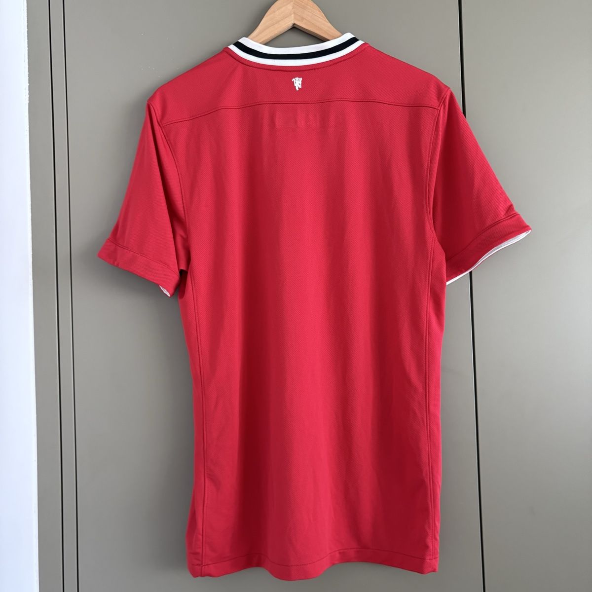 Nike Leibchen & Hosen: Manchester United Trikot Nike AON – Gebraucht aus Winterthur von LaBodega 5
