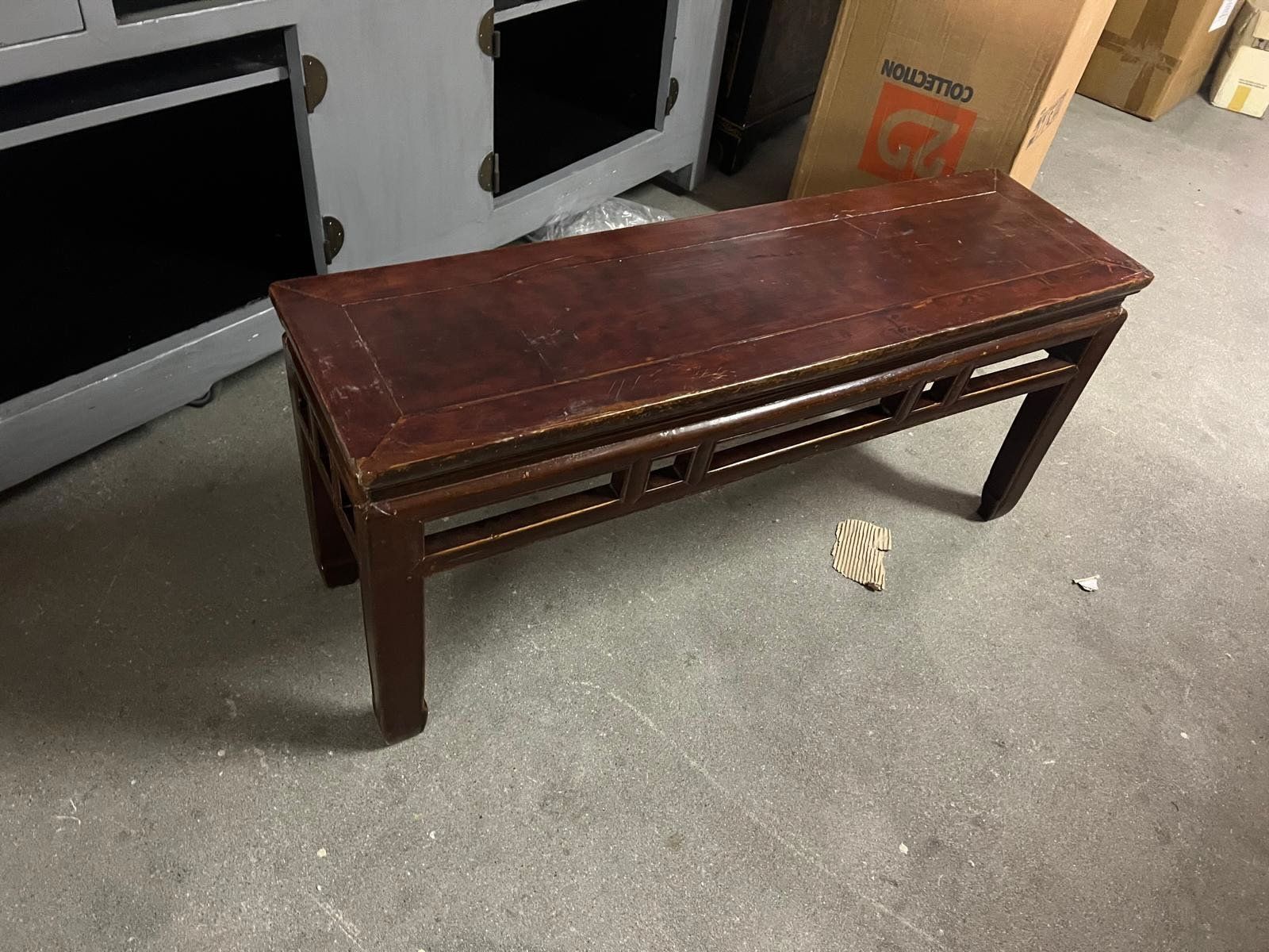 Panchine: Dunkle Holzbank mit asiatischem Design | LIQUIDATIONSVERKAUF – Nuovo (secondo la descrizione) da Alpnachstad venduto da ann_9vpm