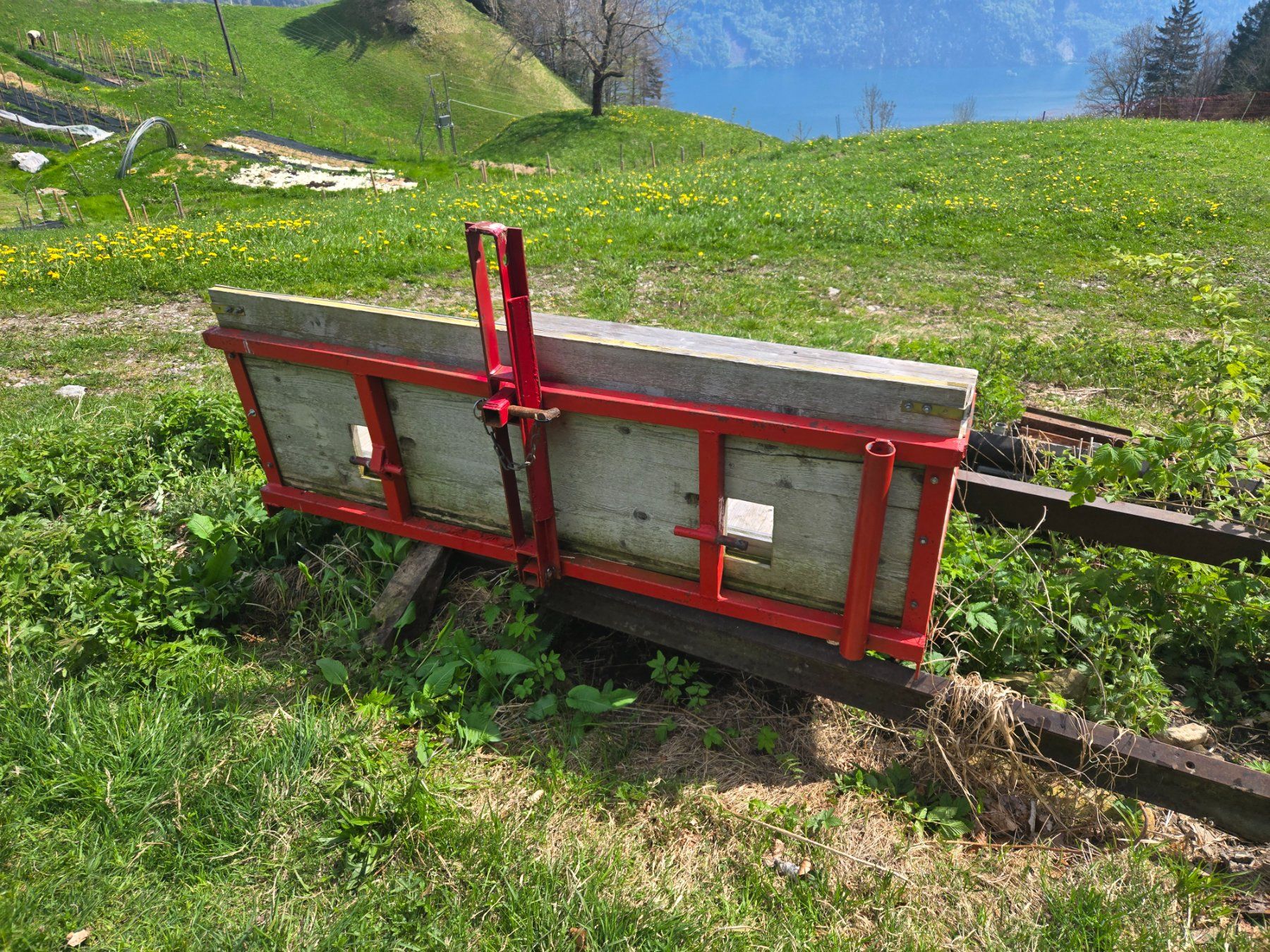 Accessoires tracteur, véhicule agricole: Kleine Traktor- Brücke, Heckschaufel – D'occasion à Gersau par Cooperworks 1