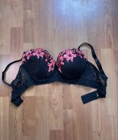 Reggiseno pizzo nero ricamo floreale taglia 90B usato