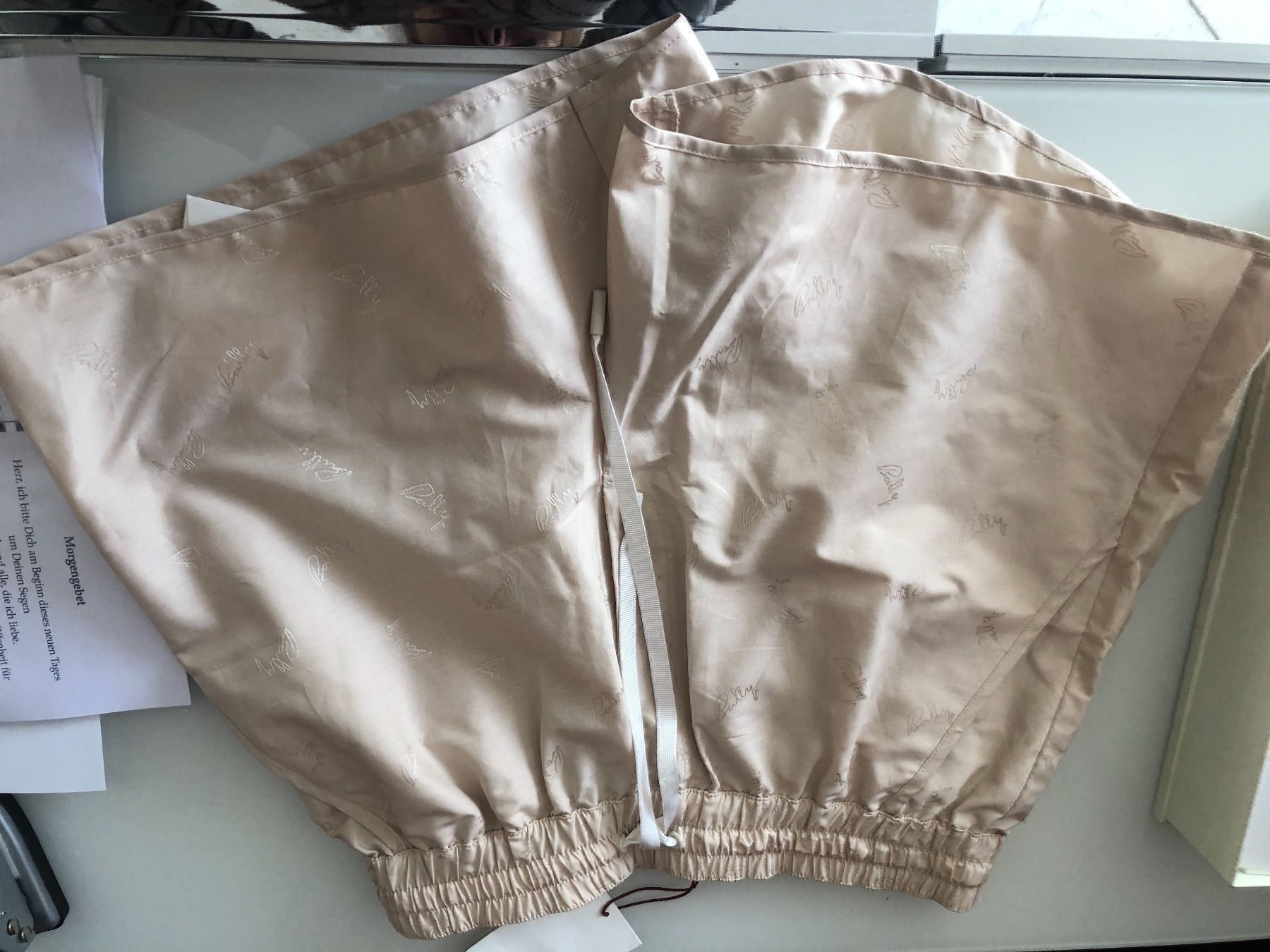 Bally Pantaloni: Bally Shorts Gr 32 Baumwolle Seide XS – Nuovo e nell'imballaggio originale da Volketswil venduto da praxis12 1