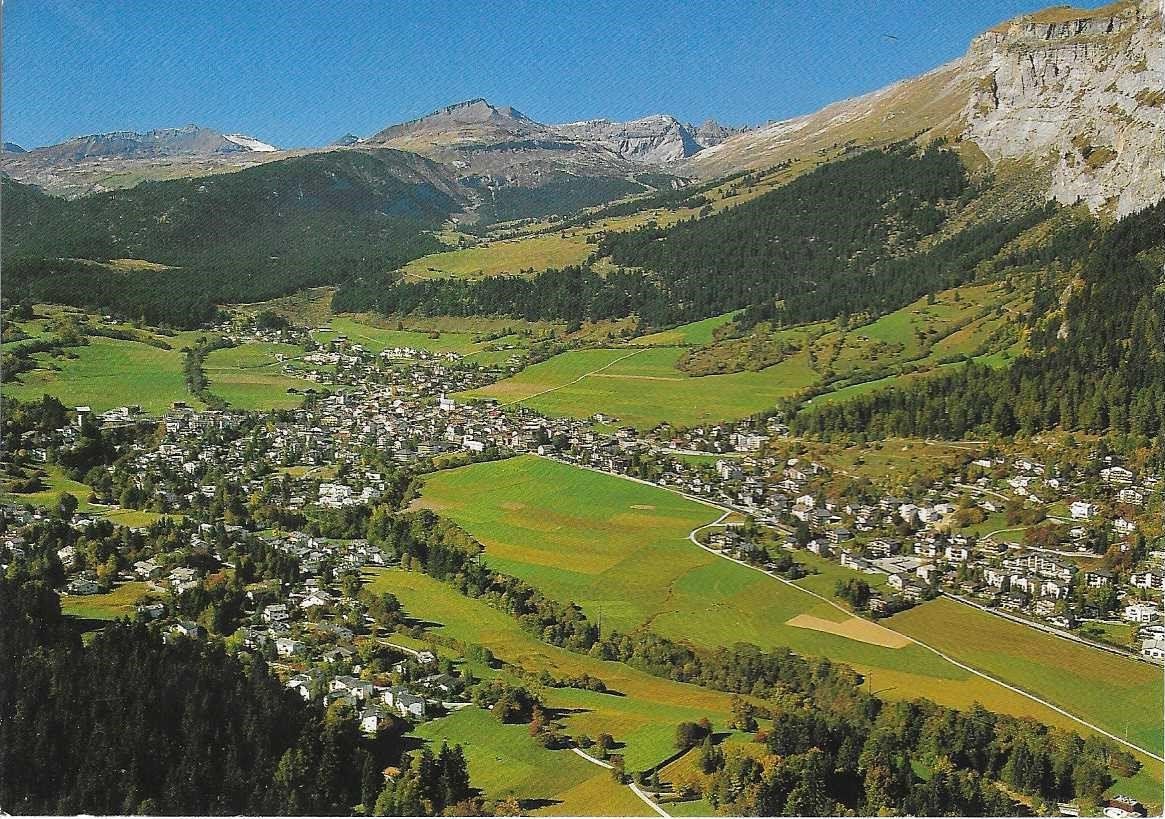Cartes postales: Flims, Unterwaldhaus und Dorf – D'occasion à Flims - Dorf par Stagediver