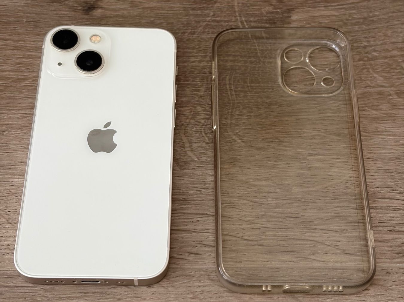 Apple Portables: Apple iPhone 13 Mini mit Hülle – D'occasion à Zürich par Sohn_Roms