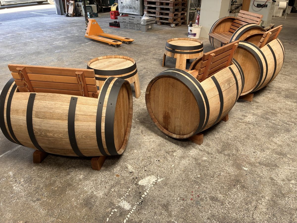 Sonstiges: Fassmöbel aus Winfass, 6 teiliges Set – Gebraucht aus Heiligkreuz (Mels) von chrusli01 3