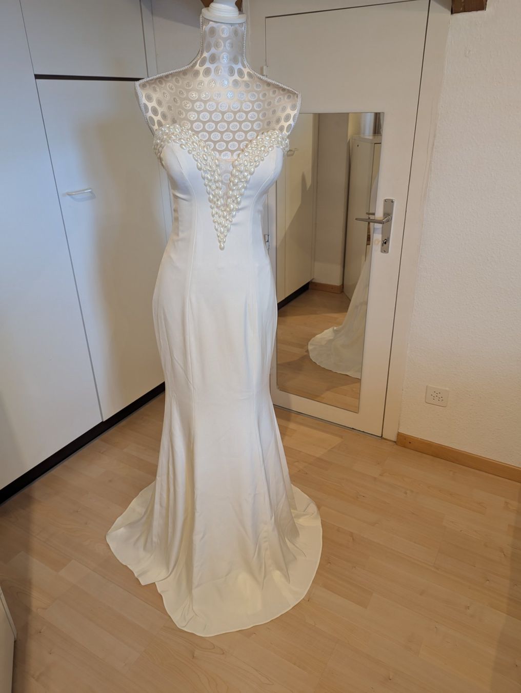 Vestiti: Abendkleid / Hochzeitskleid in Off-White – Usato da Ebikon venduto da gla_7qgw 2