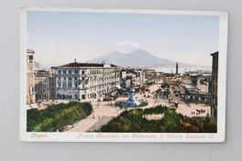 AK Napoli, Piazza Municipio con Monumento di Vittorio Emanue