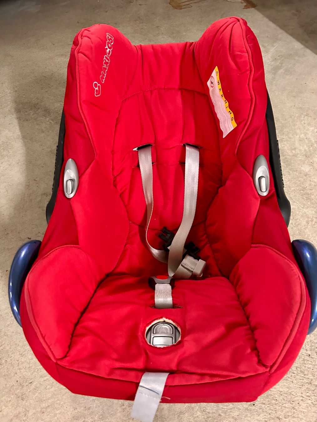 Maxi-Cosi Auto-Kindersitze: Maxi Cosi + Isofix-Station – Gebraucht aus Zollikon von Schannie