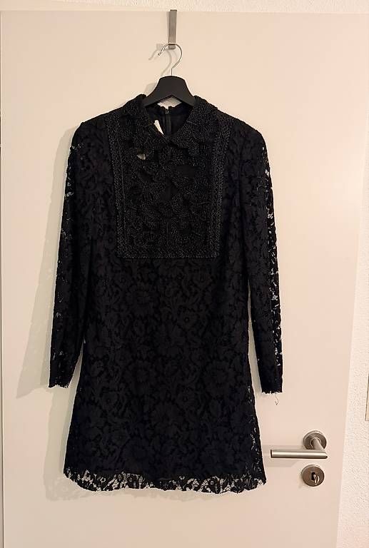 Vestiti: Valentino Kleid – Usato da Adligenswil venduto da TST04