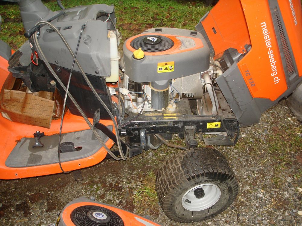 Rasentraktor Husqvarna TC 138 Kaufen auf Ricardo