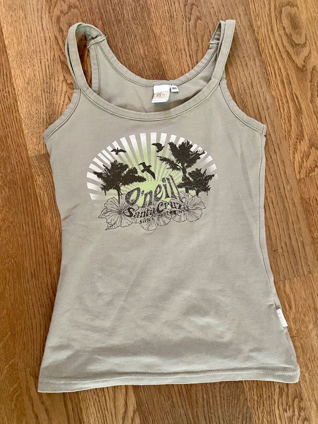 O'Neill Camicette, T-shirt & Top: schönes O‘Neill Top Gr. 140 – Usato da Buchrain venduto da Sunny026