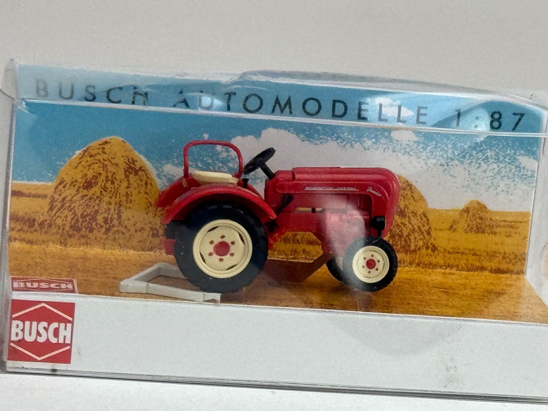 Busch Modellini d'auto: CH- Busch Porsche Schlepper mit Überrollbügel – Usato da Elm venduto da Wikmtz