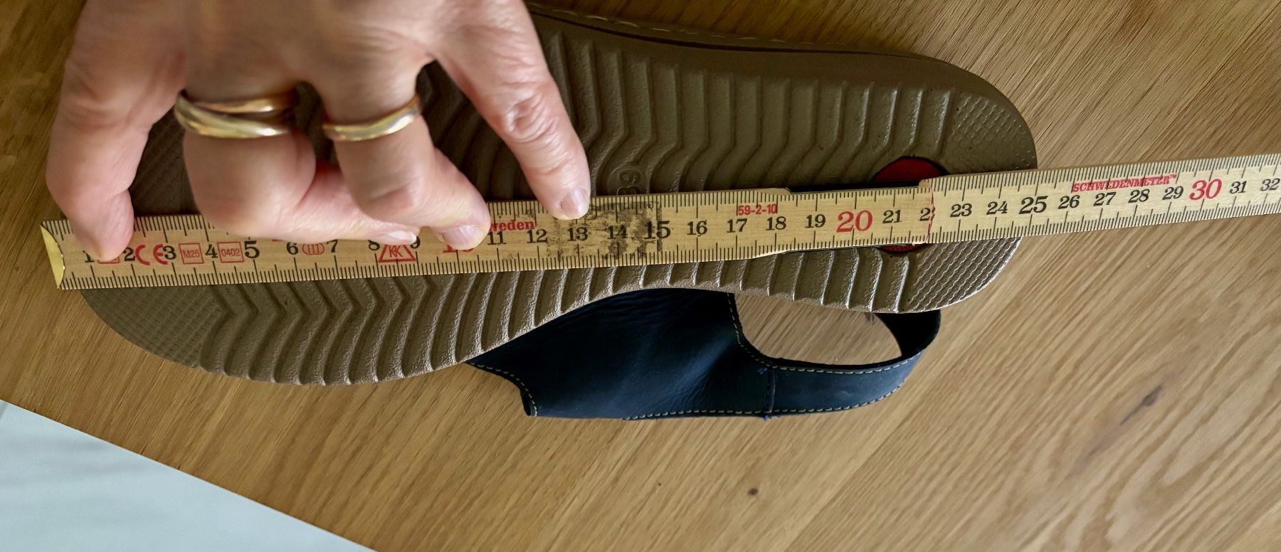 Scarpe da donna: SANDALES GO SOFT - Pointure 39 - COMME NEUVES – Nuovo (secondo la descrizione) da Losone venduto da courrier 6