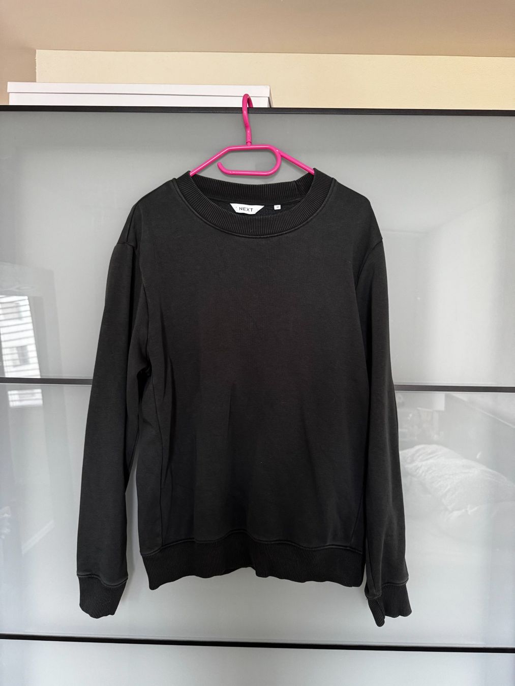 Pullover & Sweatshirts: Schwarzes NEXT Herren Sweatshirt, Grösse M – Gebraucht aus Rümlang von Jenni.21