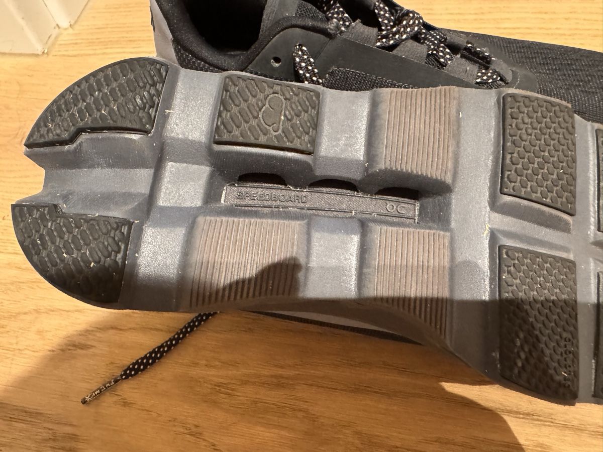 On Scarpe da uomo: On Laufschuhe Gr 37.5 – Nuovo (secondo la descrizione) da Hinwil venduto da Jenny_wenger 2