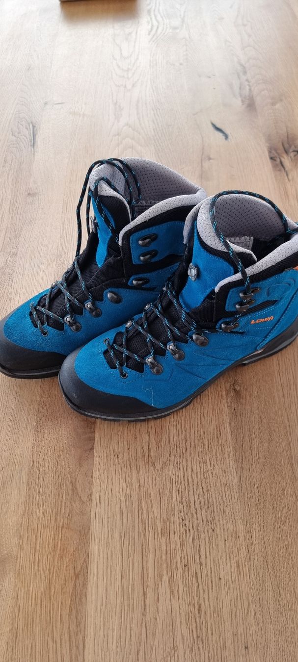 Lowa Chaussures femmes: lowa Damen Wanderschuhe – D'occasion à Matzendorf par Bubi77 1