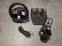 Logitech Steuerrad mit Fussoedal und Schaltung
