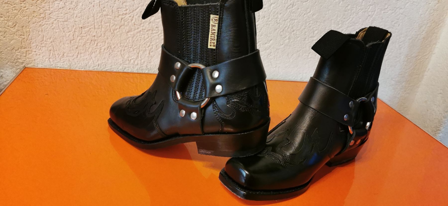 Scarpe da donna: RAMIREZ Lederstiefeletten Gr. 36  – Usato da St. Niklaus VS venduto da Distel60 4