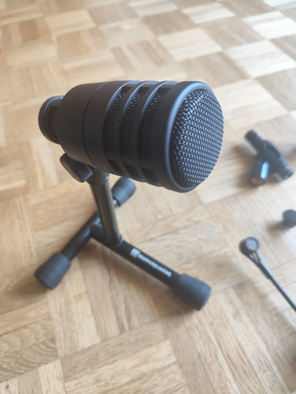 Beyerdynamic Microphones: Beyerdynamic T6 Drum Set Schlagzeugmikrofone mit Koffer – D'occasion à Nidau par lpilloud 8
