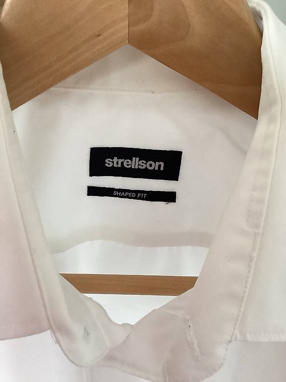 Strellson Camicie: Strellson Herrenhemd – Usato da Dachsen venduto da Achohberg 1